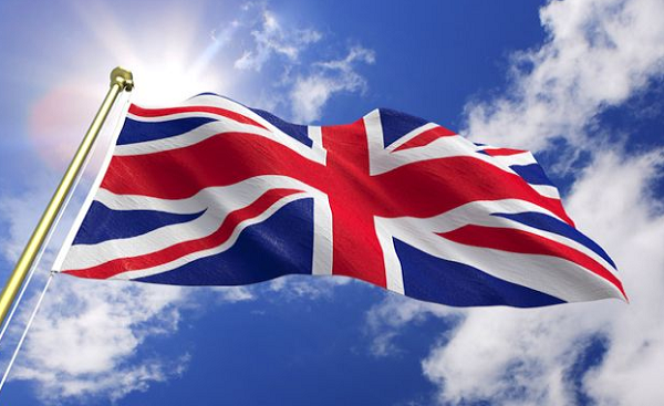 中美貿(mào)易戰(zhàn)忙翻天，英國移民申請數(shù)量暴漲！